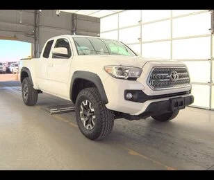 2017 Toyota Tacoma TRD Off Road 4WD photo