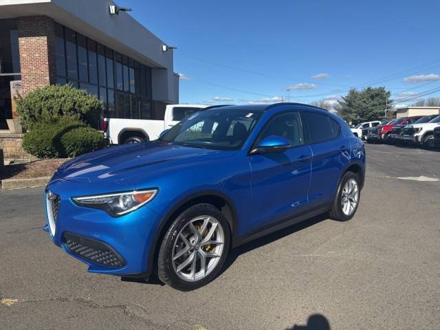 2018 Alfa Romeo Stelvio Ti Sport AWD photo