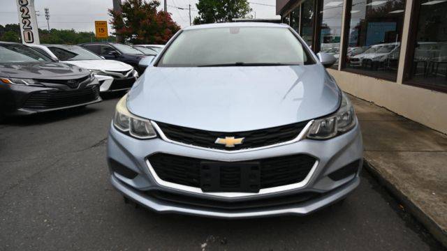 2018 Chevrolet Cruze LS FWD photo