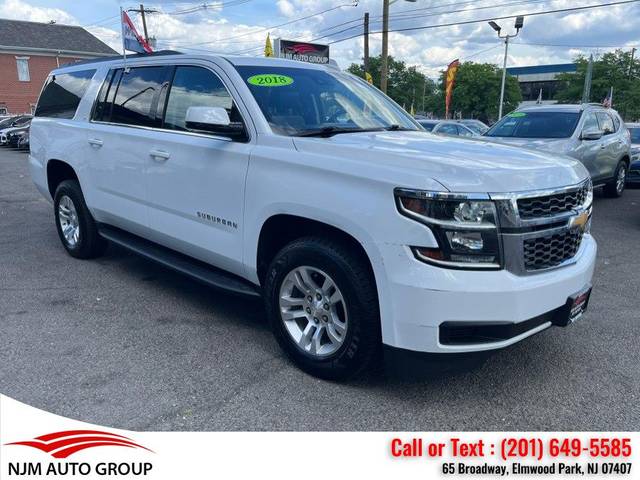 2018 Chevrolet Suburban LT 4WD photo