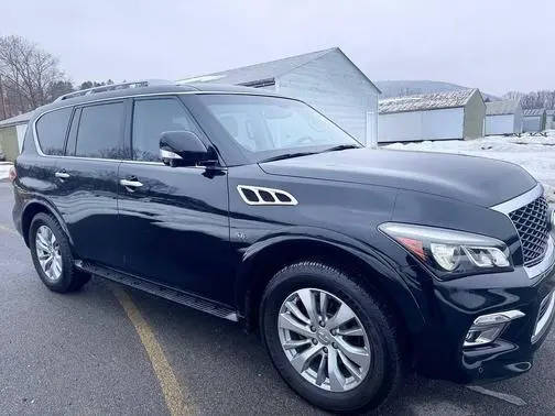 2017 Infiniti QX80 4WD photo