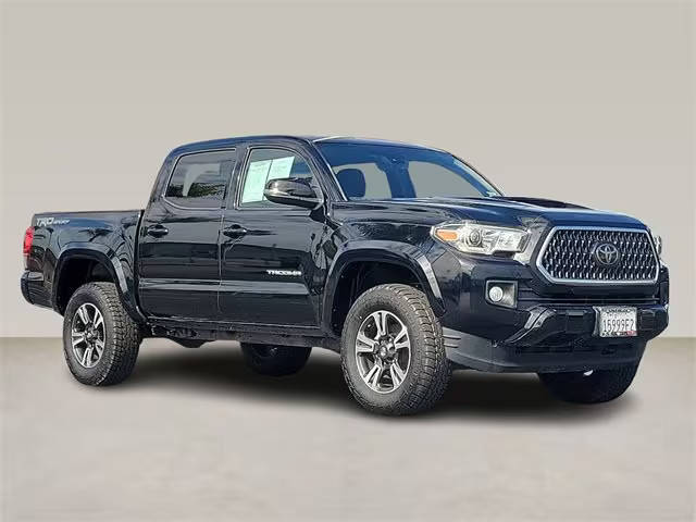 2018 Toyota Tacoma TRD Sport RWD photo