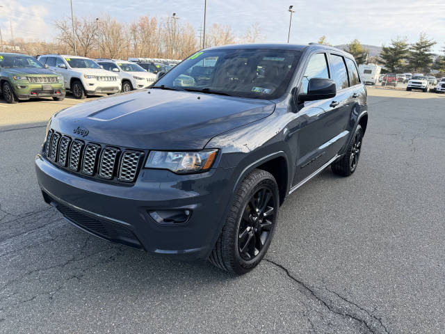 2018 Jeep Grand Cherokee Altitude 4WD photo