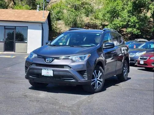 2018 Toyota RAV4 LE AWD photo