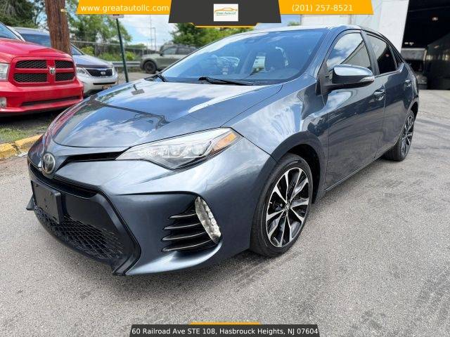 2018 Toyota Corolla SE FWD photo