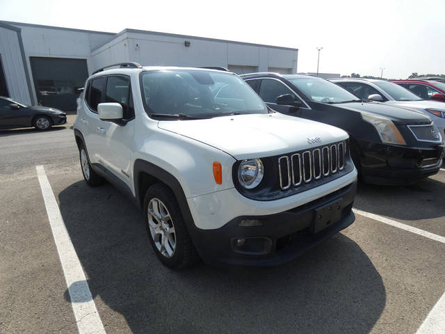 2016 Jeep Renegade Latitude FWD photo