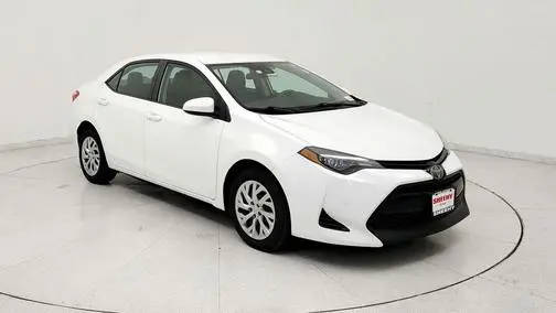 2018 Toyota Corolla LE FWD photo