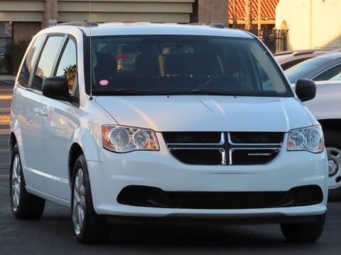 2018 Dodge Grand Caravan SE FWD photo