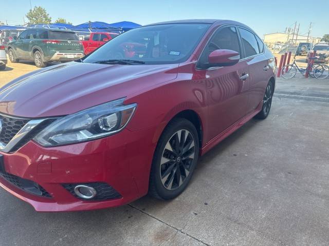 2018 Nissan Sentra SR FWD photo