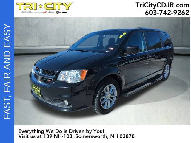 2018 Dodge Grand Caravan SXT FWD photo