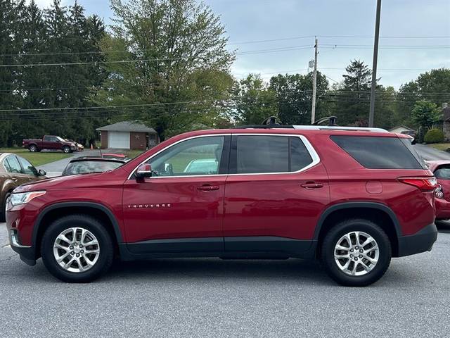 2018 Chevrolet Traverse LT Cloth AWD photo