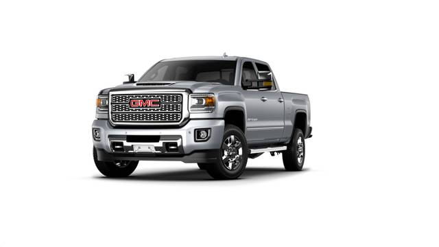 2018 GMC Sierra 2500HD Denali 4WD photo