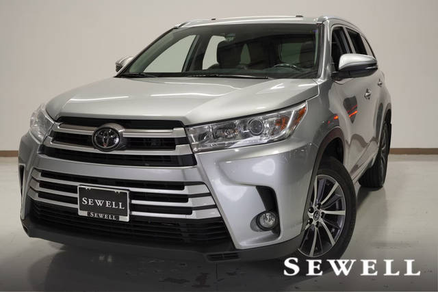 2018 Toyota Highlander XLE FWD photo