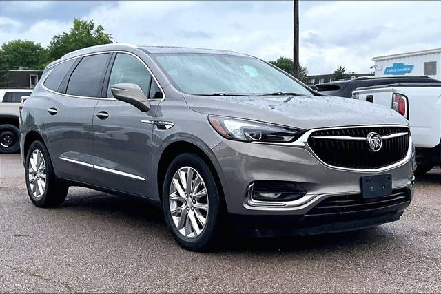 2018 Buick Enclave Essence AWD photo