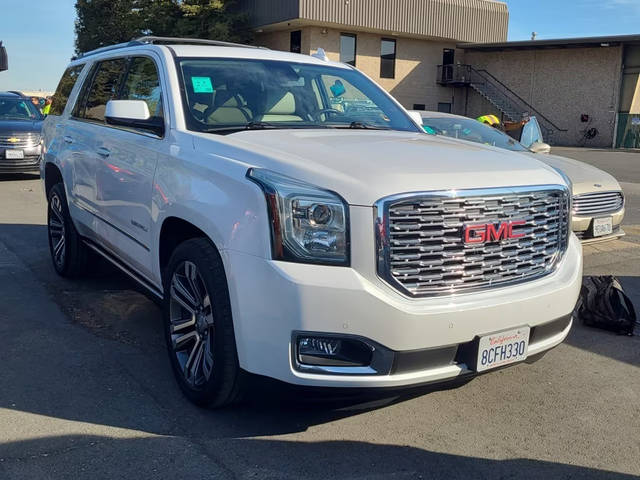 2018 GMC Yukon Denali 4WD photo