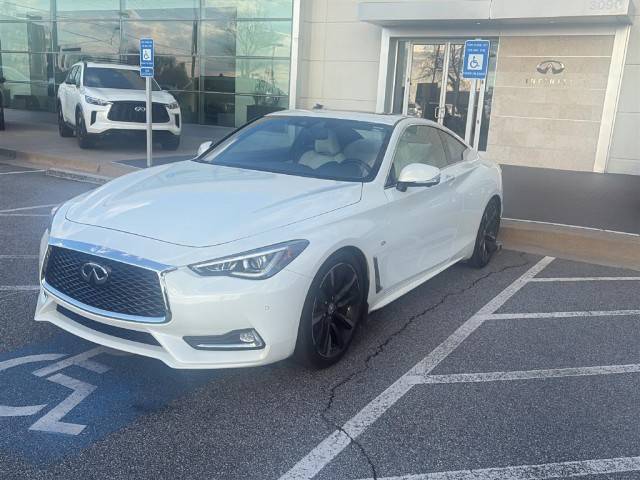 2018 Infiniti Q60 3.0t LUXE RWD photo