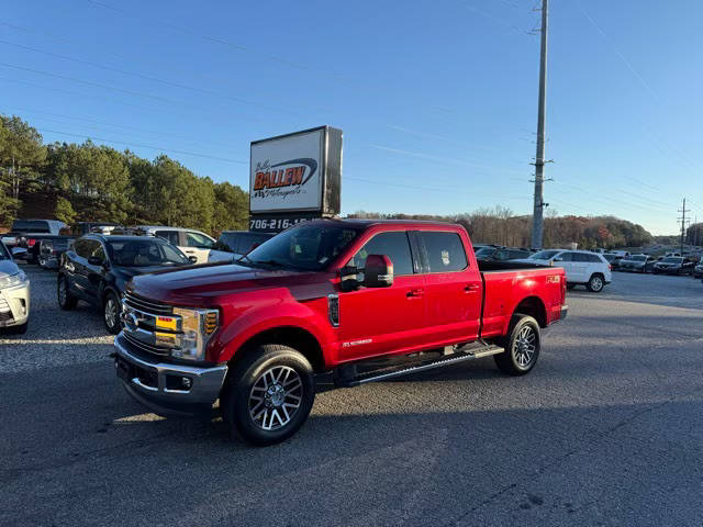 2018 Ford F-250 Super Duty LARIAT 4WD photo