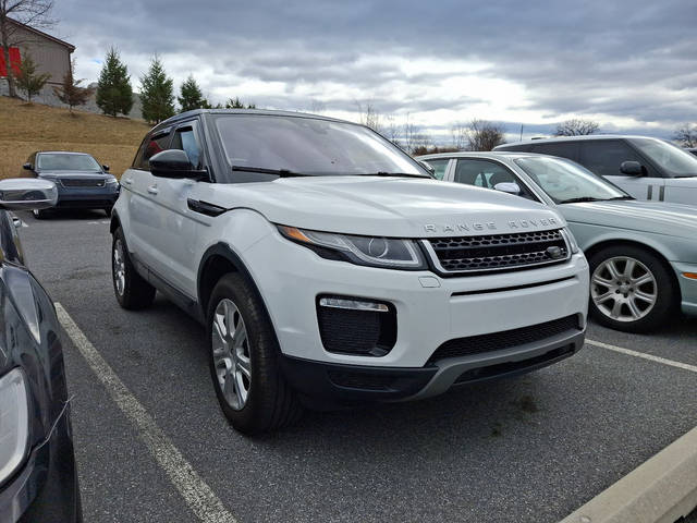 2018 Land Rover Range Rover Evoque SE 4WD photo
