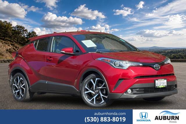2018 Toyota C-HR XLE Premium FWD photo