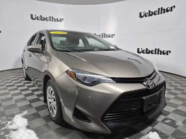 2018 Toyota Corolla LE FWD photo