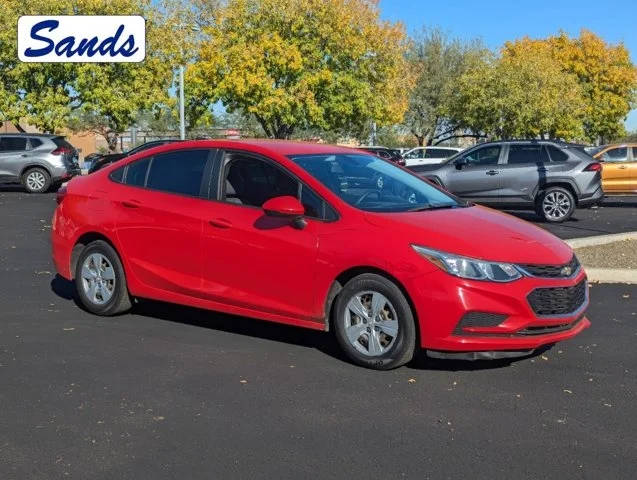 2018 Chevrolet Cruze LS FWD photo