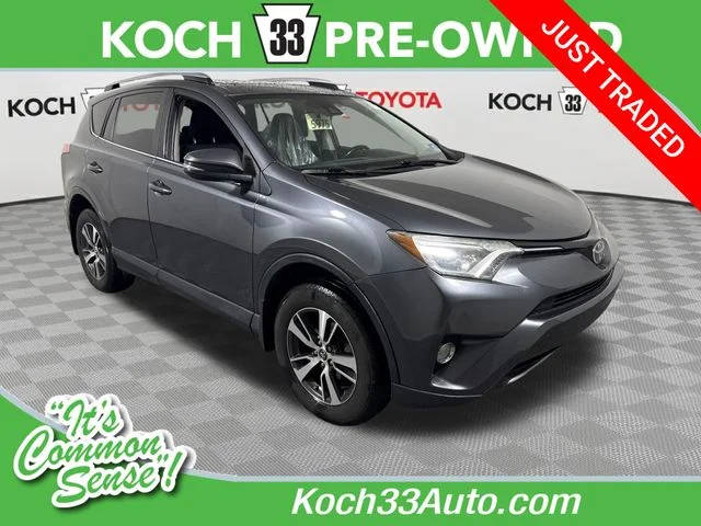 2018 Toyota RAV4 XLE AWD photo