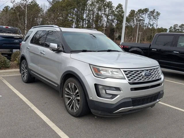 2016 Ford Explorer Platinum 4WD photo