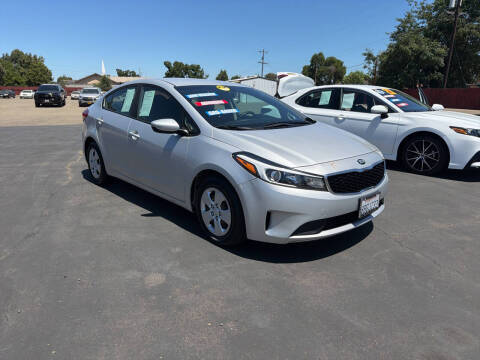 2017 Kia Forte LX FWD photo