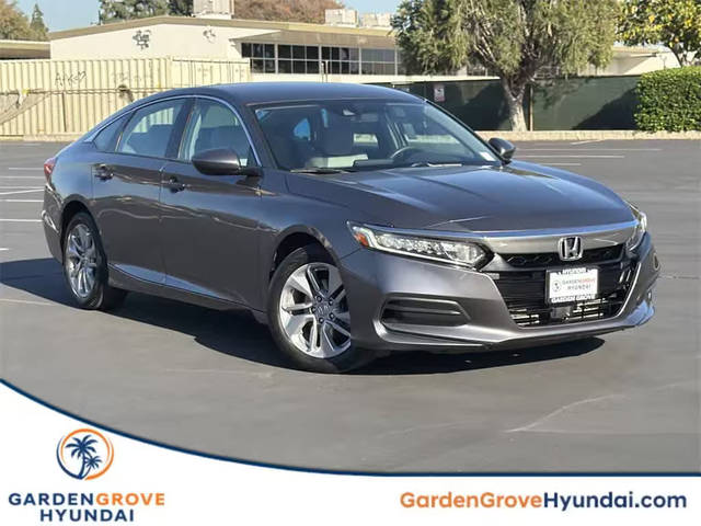 2018 Honda Accord LX 1.5T FWD photo