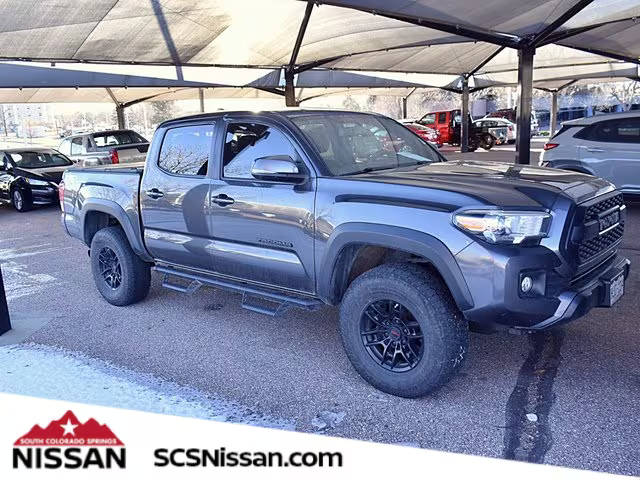 2017 Toyota Tacoma SR 4WD photo