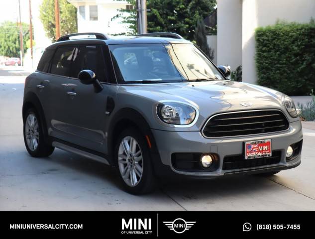 2018 MINI Countryman Cooper FWD photo