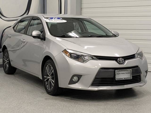 2016 Toyota Corolla LE Plus FWD photo