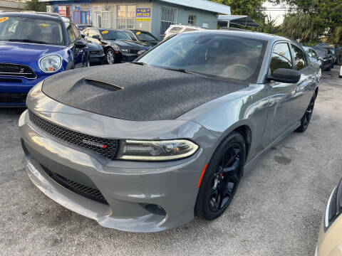 2018 Dodge Charger R/T RWD photo