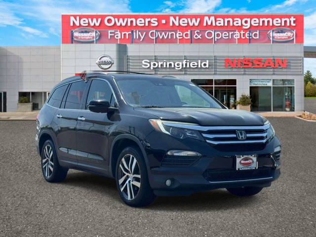 2017 Honda Pilot Elite AWD photo