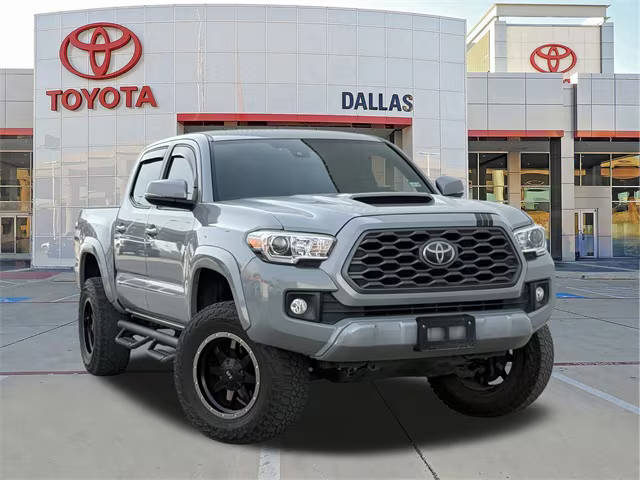 2018 Toyota Tacoma TRD Sport RWD photo