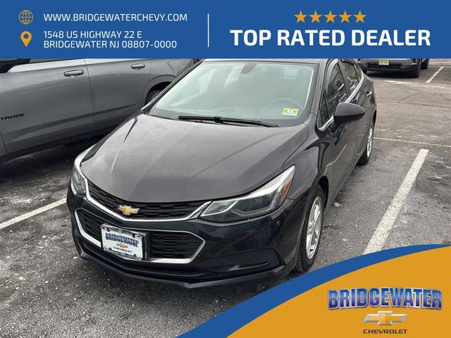 2017 Chevrolet Cruze LT FWD photo
