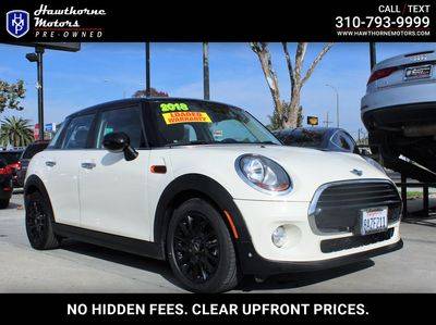 2018 MINI Hardtop 4 Door Cooper FWD photo