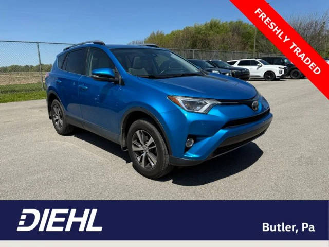 2018 Toyota RAV4 XLE AWD photo