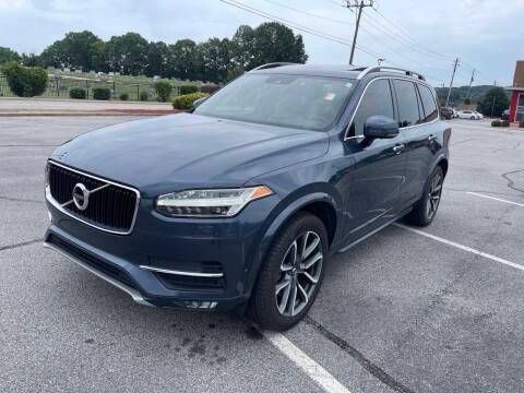 2018 Volvo XC90 Momentum AWD photo