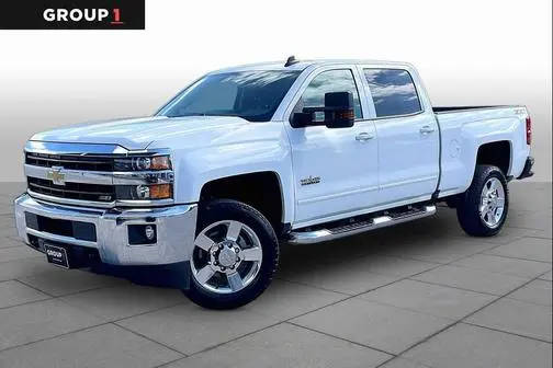 2018 Chevrolet Silverado 2500HD LT 4WD photo