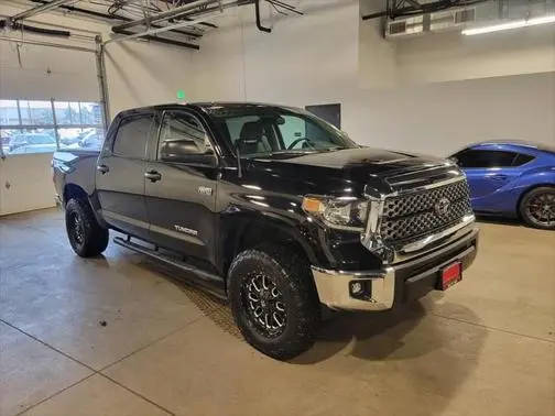 2018 Toyota Tundra SR5 4WD photo