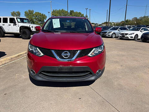 2017 Nissan Rogue Sport SV AWD photo