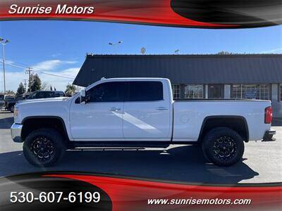 2015 GMC Sierra 2500HD SLT 4WD photo