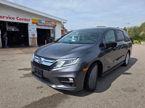 2018 Honda Odyssey LX FWD photo