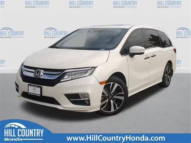 2018 Honda Odyssey Elite FWD photo