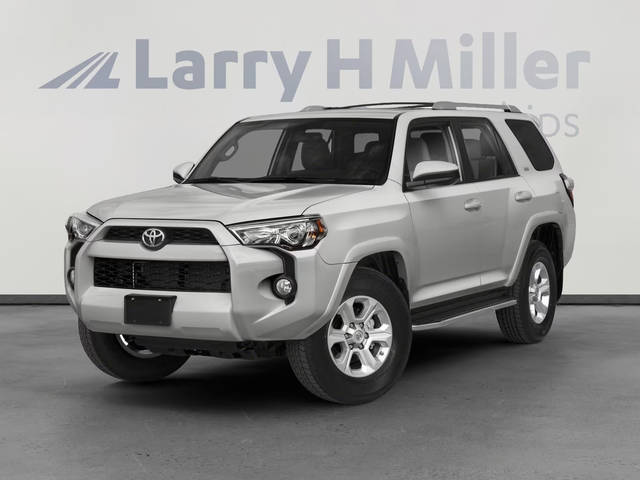 2018 Toyota 4Runner SR5 4WD photo