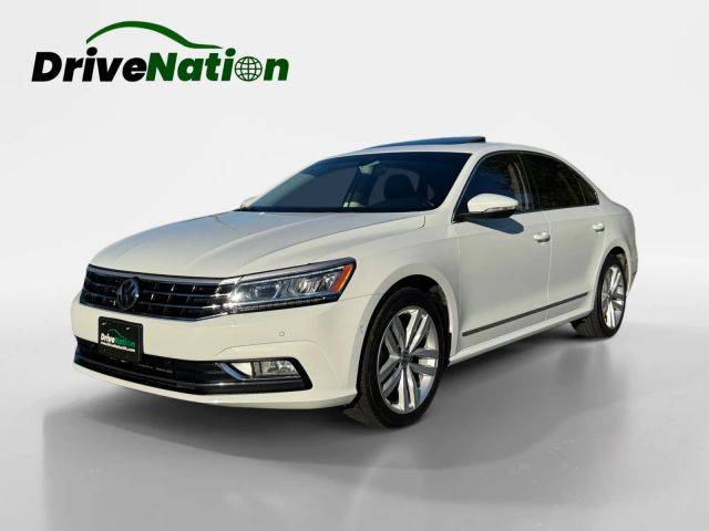 2018 Volkswagen Passat 2.0T SEL Premium FWD photo