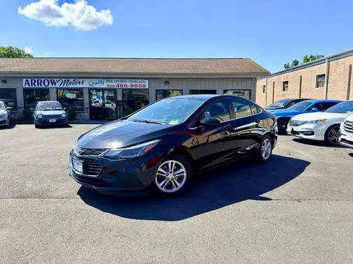 2018 Chevrolet Cruze LT FWD photo