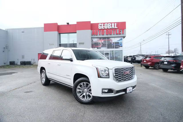 2018 GMC Yukon XL Denali 4WD photo