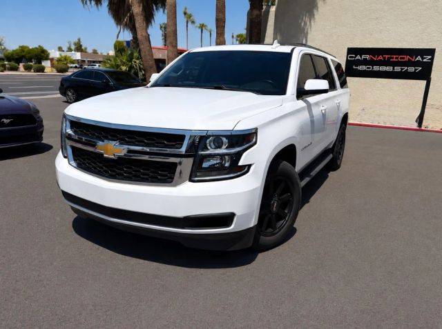 2018 Chevrolet Suburban LT RWD photo